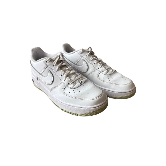 Nike Air Force 1 GS AF1 Low White Honeydew Youth SIZE 7 Casual Shoes CT3839-108 - Picture 2 of 16